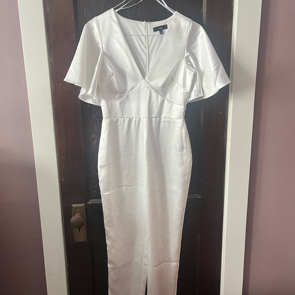 Elegant White Jumpsuit